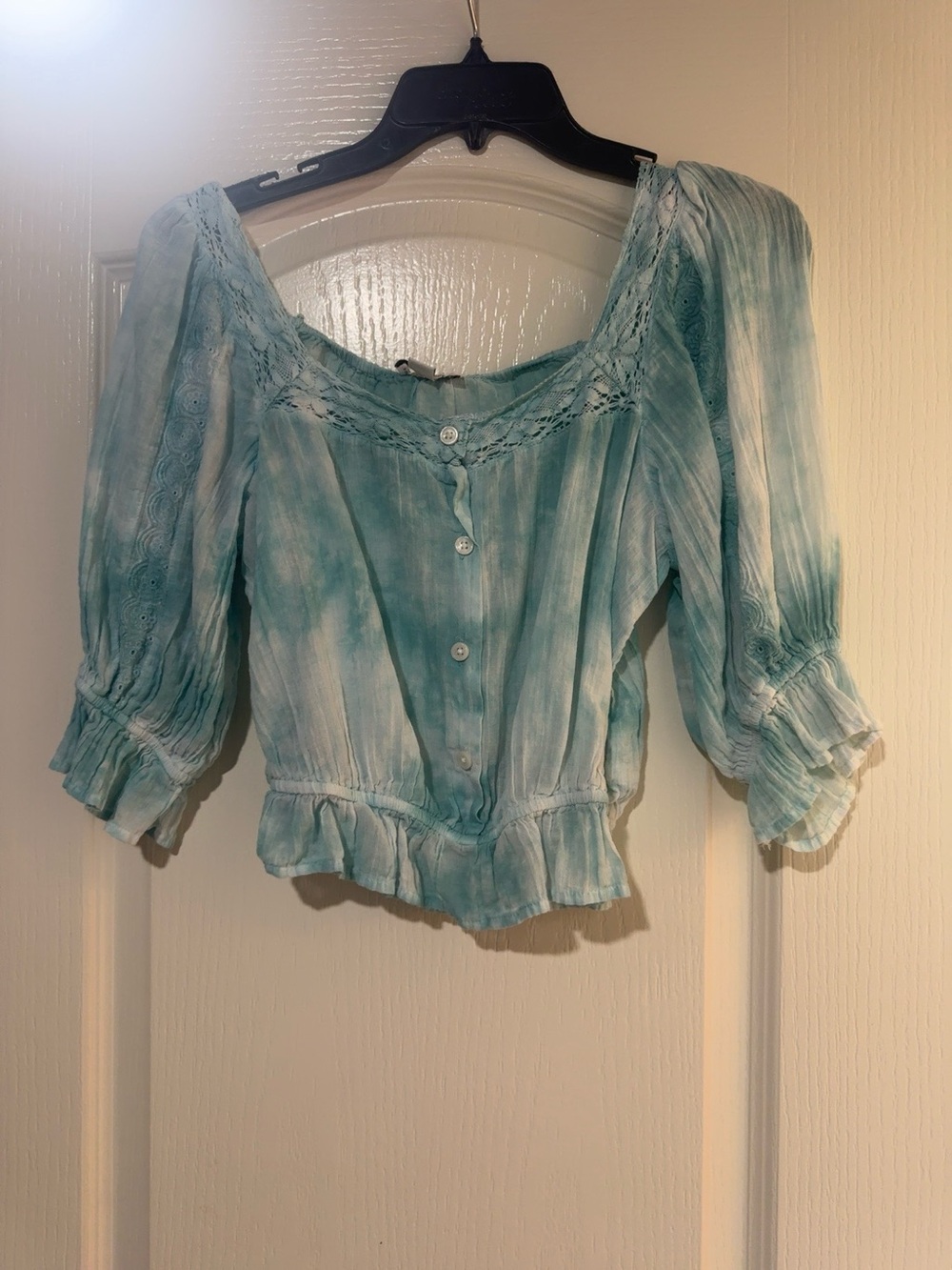 American Eagle Outfitters Teal Tie-Dye Ruffle Button Front Blouse - Picture 2 of 2